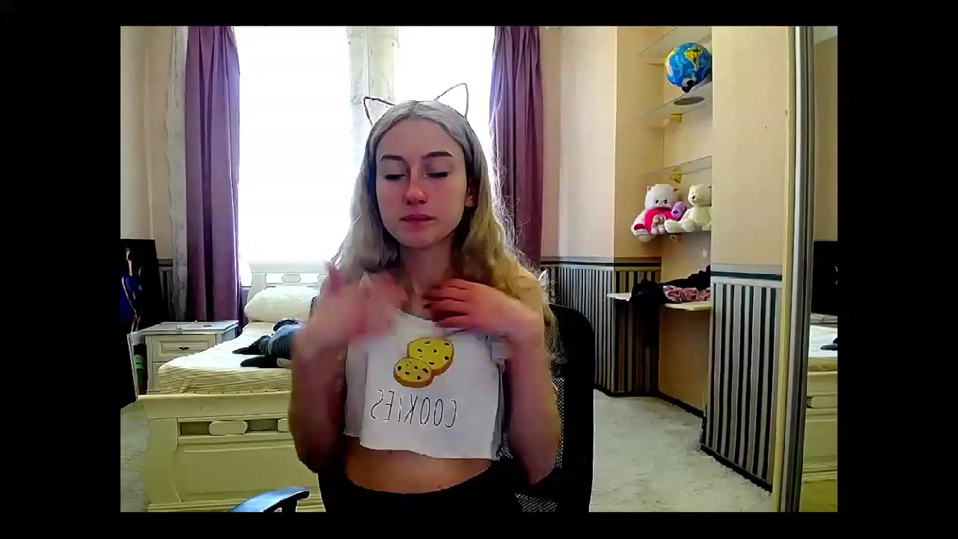 Gallery image thumbnail from LinaRum__'s myfreecams stream on, 05/17/2023, 08:57 image 13 of 20