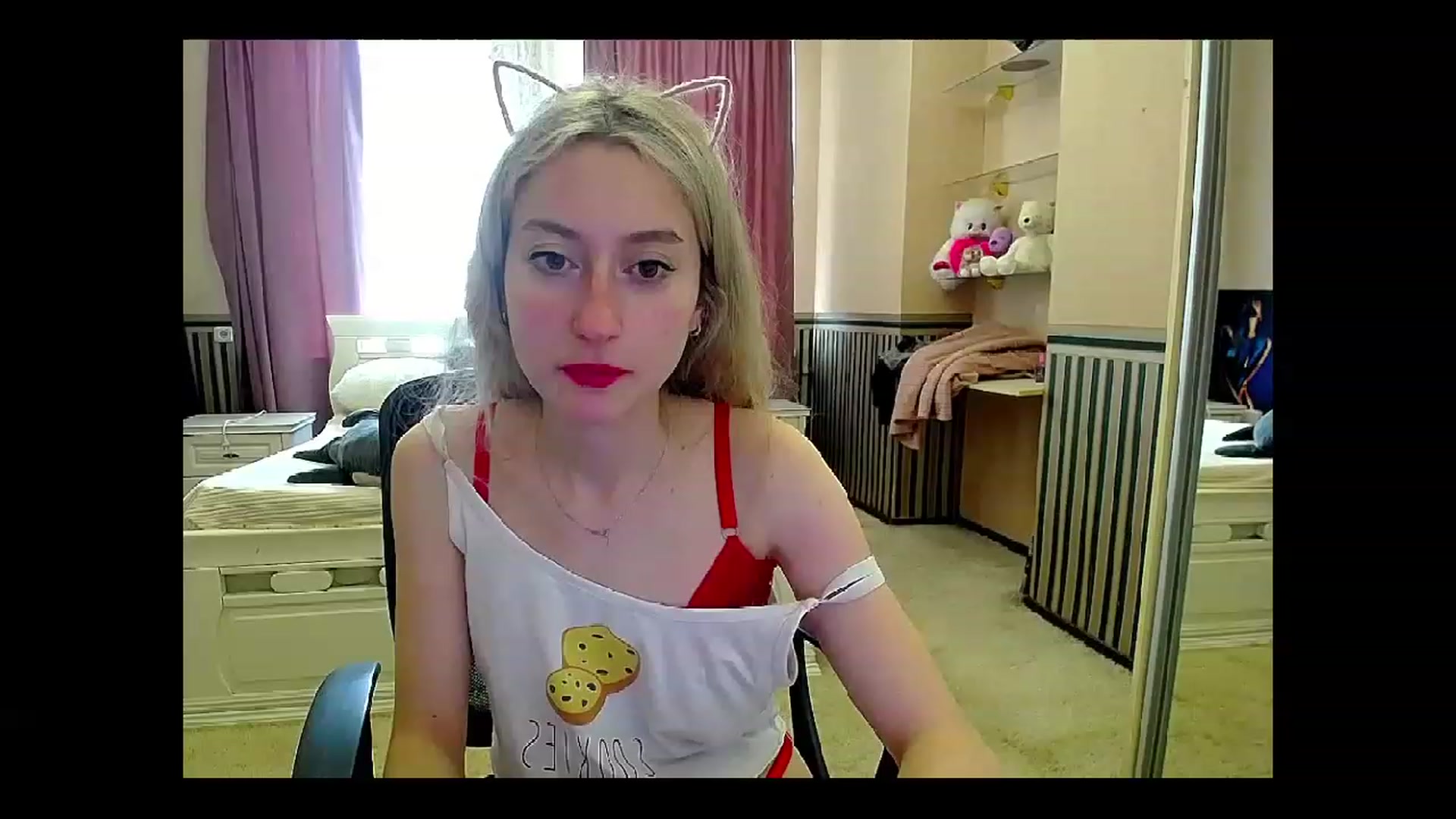 Gallery image thumbnail from LinaRum__'s myfreecams stream on, 05/24/2023, 09:27 image 20 of 20