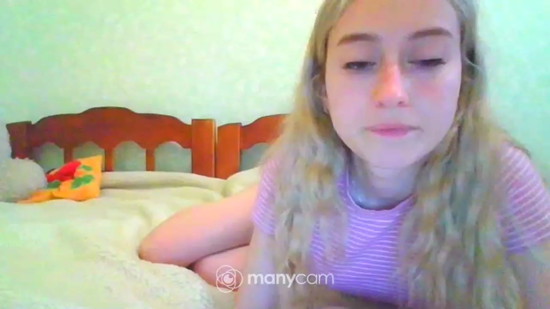 Gallery image thumbnail from LinaRum__'s myfreecams stream on, 05/28/2023, 11:54 image 1 of 20
