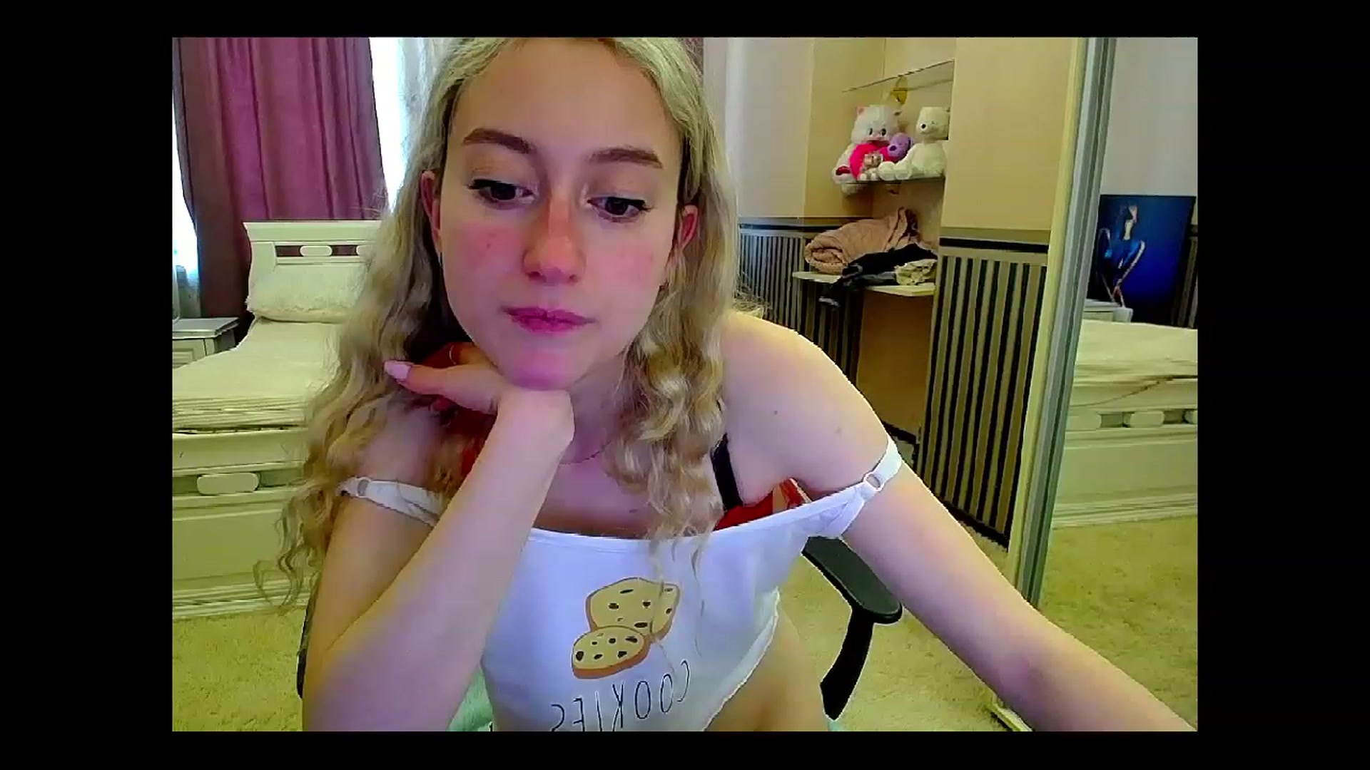 Gallery image thumbnail from LinaRum__'s myfreecams stream on, 05/29/2023, 08:55 image 4 of 20