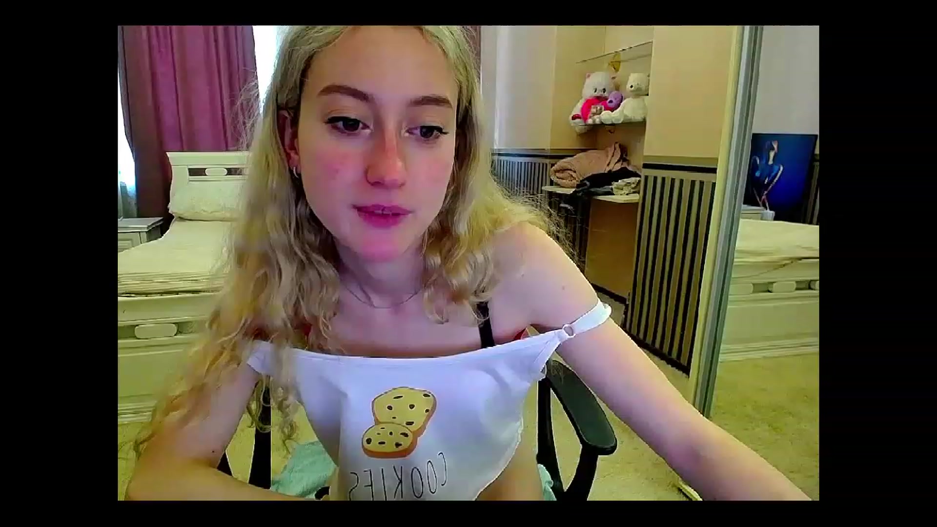 Gallery image thumbnail from LinaRum__'s myfreecams stream on, 05/29/2023, 08:55 image 2 of 20