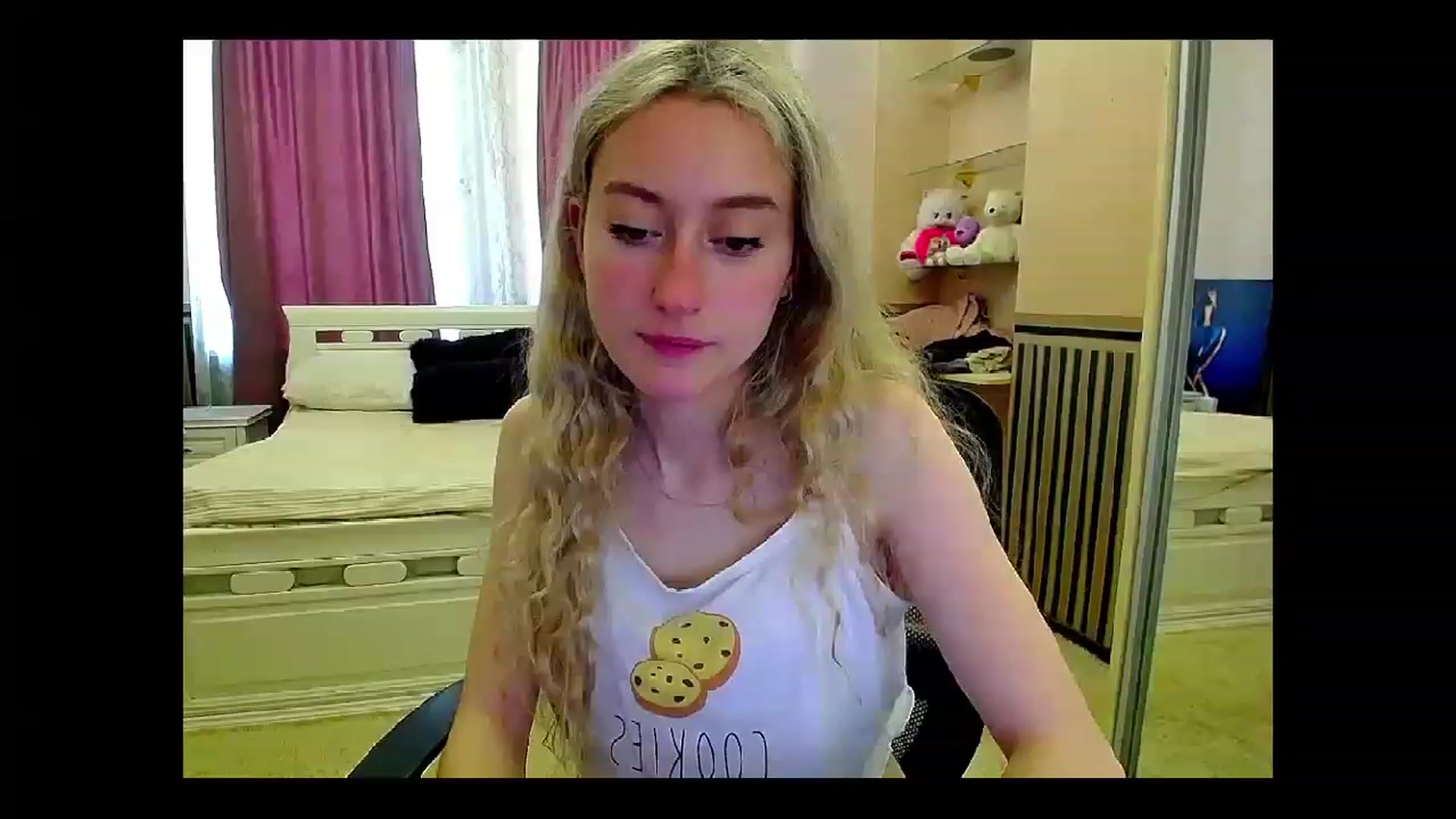 Gallery image thumbnail from LinaRum__'s myfreecams stream on, 05/29/2023, 10:03 image 6 of 20