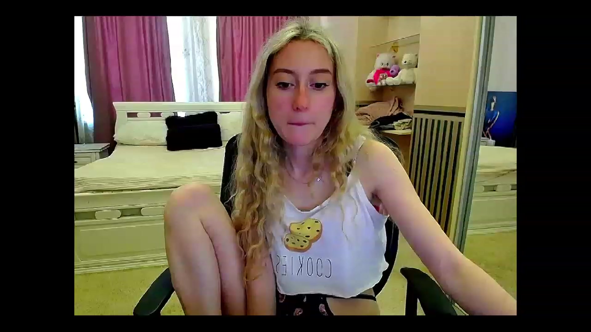 Gallery image thumbnail from LinaRum__'s myfreecams stream on, 05/29/2023, 10:03 image 8 of 20
