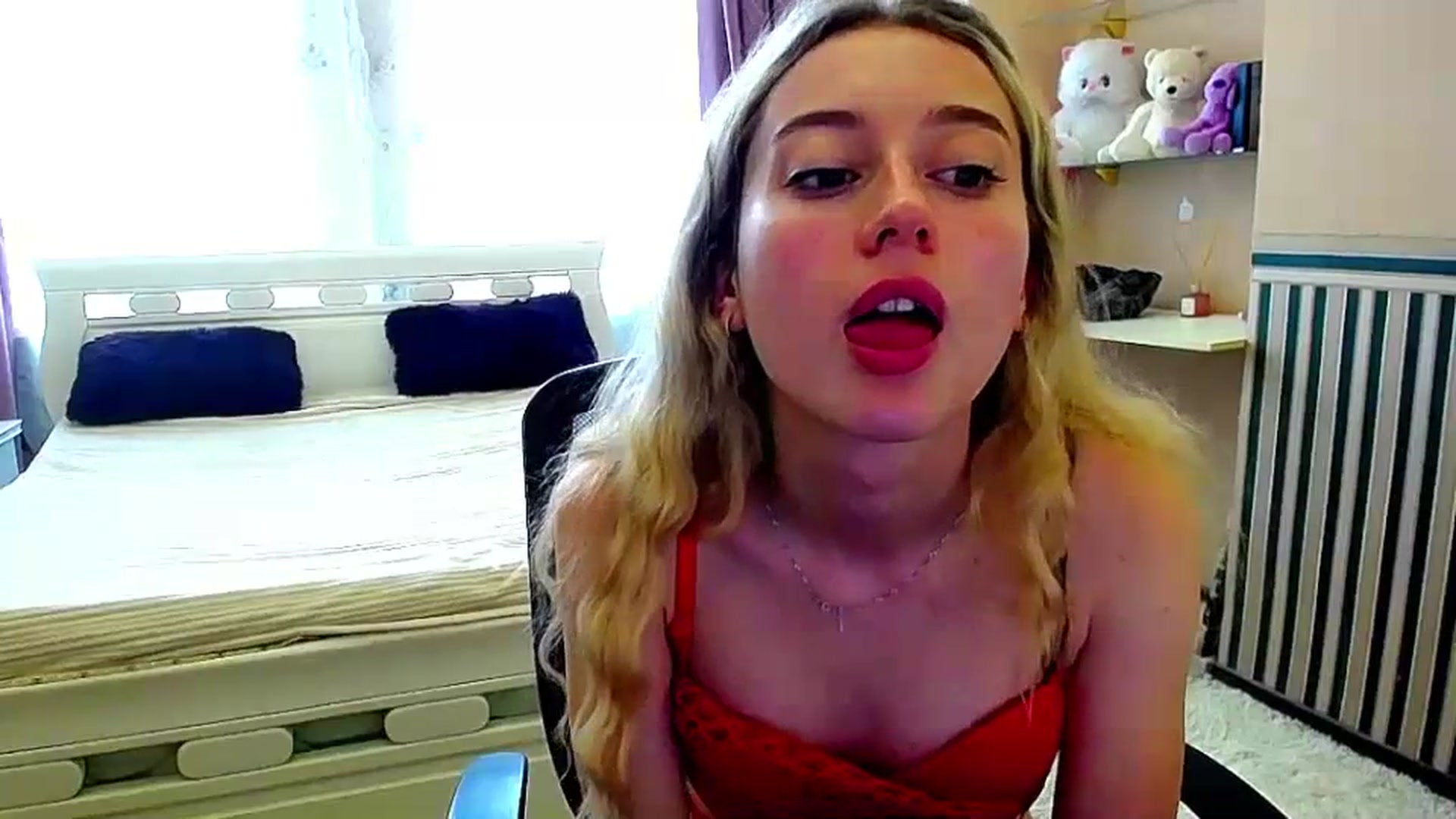 Gallery image thumbnail from LinaRum__'s myfreecams stream on, 08/23/2023, 09:49 image 18 of 20