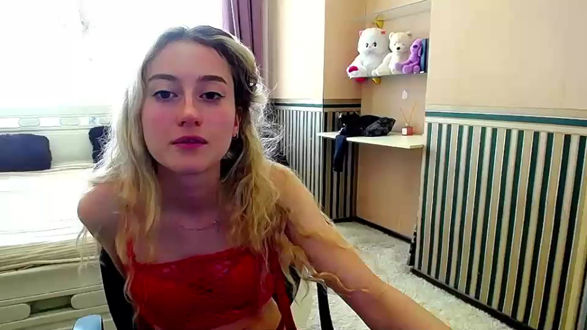 Gallery image thumbnail from LinaRum__'s myfreecams stream on, 08/23/2023, 10:56 image 7 of 20
