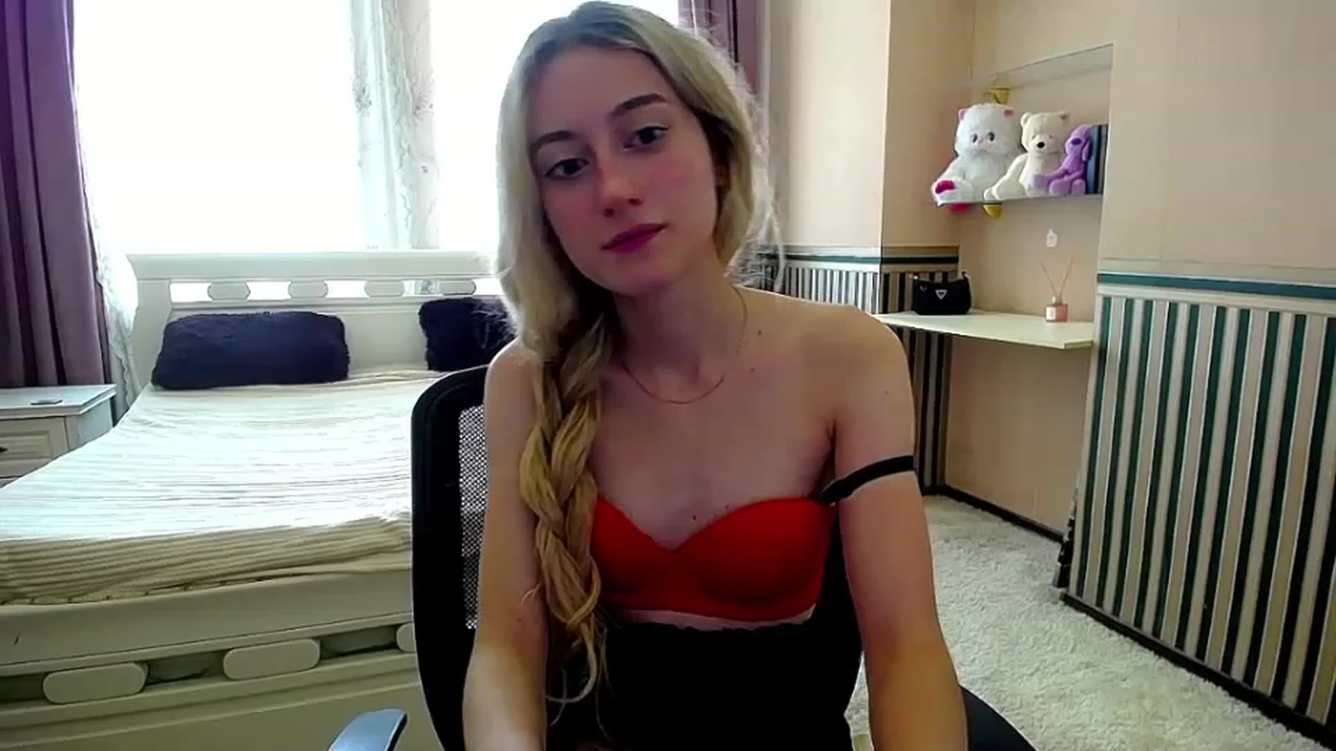 Gallery image thumbnail from LinaRum__'s myfreecams stream on, 08/24/2023, 09:33 image 3 of 20
