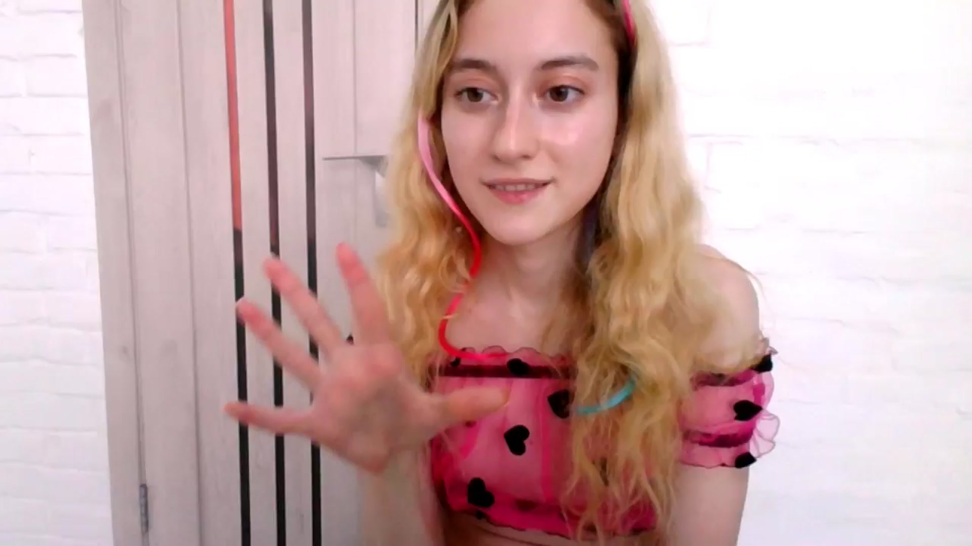 Gallery image thumbnail from LinaRum__'s myfreecams stream on, 07/30/2024, 11:14 image 13 of 20