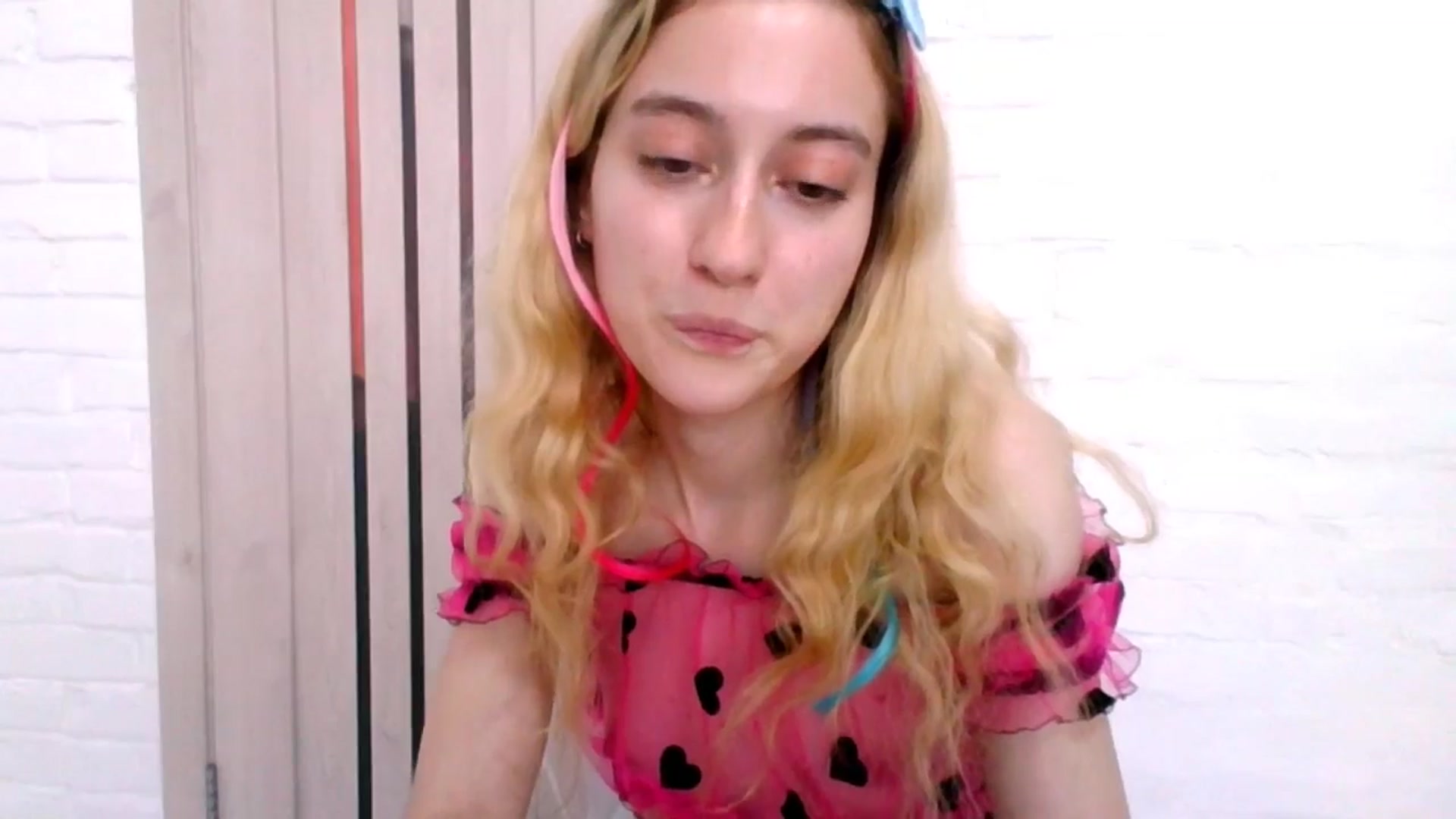 Gallery image thumbnail from LinaRum__'s myfreecams stream on, 07/30/2024, 11:14 image 19 of 20