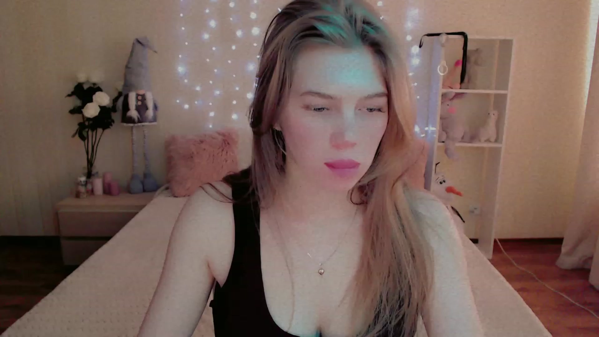 Gallery image thumbnail from Lina_69's myfreecams stream on, 02/11/2023, 11:20 image 14 of 20