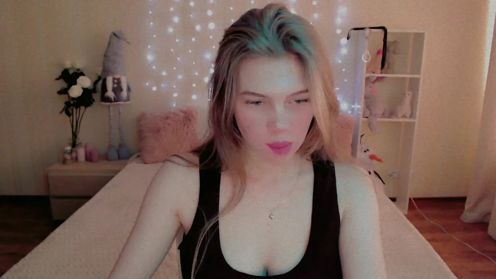 Gallery image thumbnail from Lina_69's myfreecams stream on, 02/11/2023, 11:20 image 2 of 20