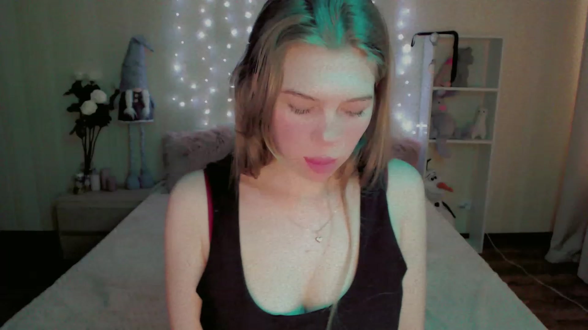 Gallery image thumbnail from Lina_69's myfreecams stream on, 02/11/2023, 14:56 image 9 of 20