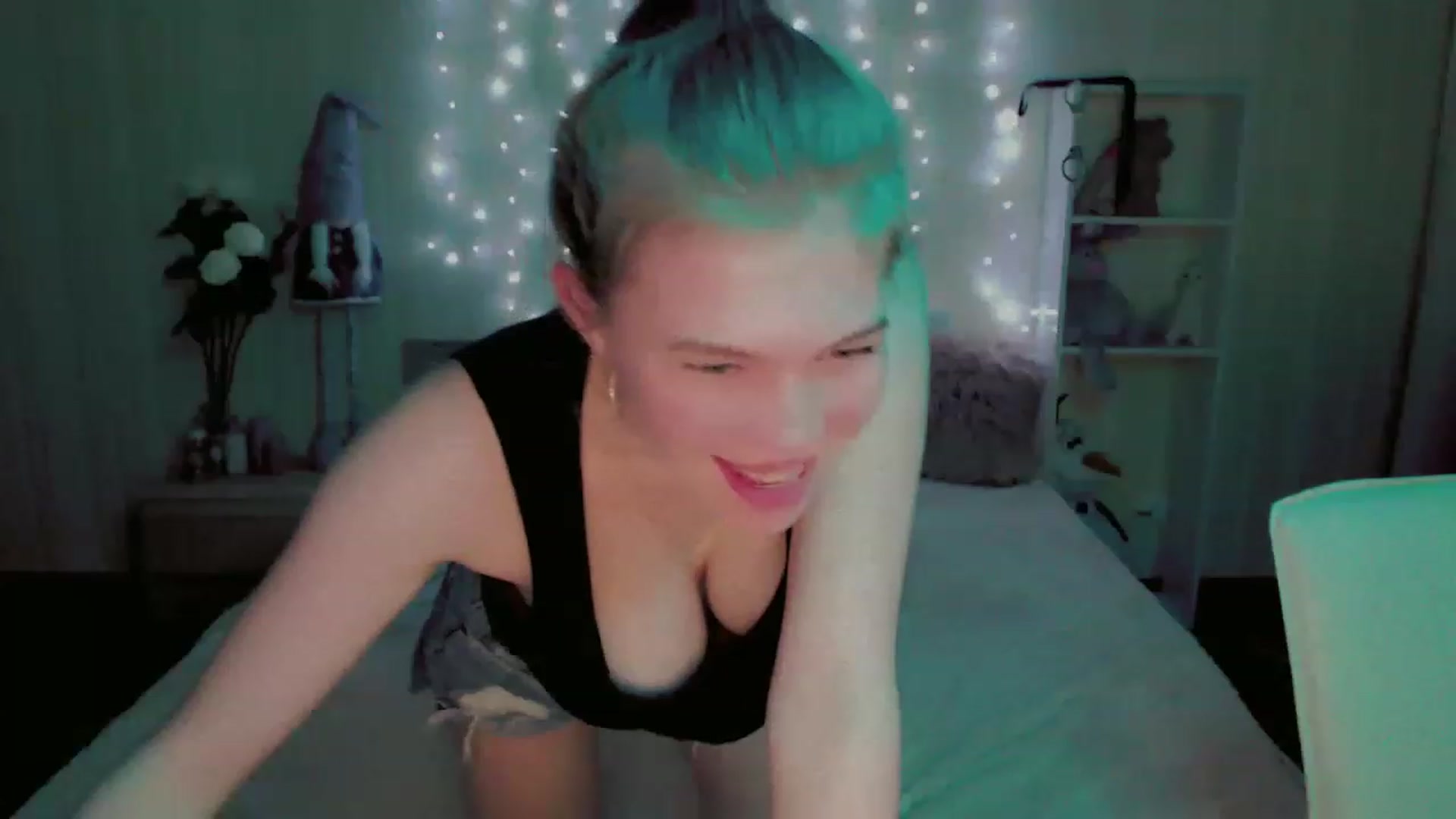 Gallery image thumbnail from Lina_69's myfreecams stream on, 02/11/2023, 17:46 image 6 of 20