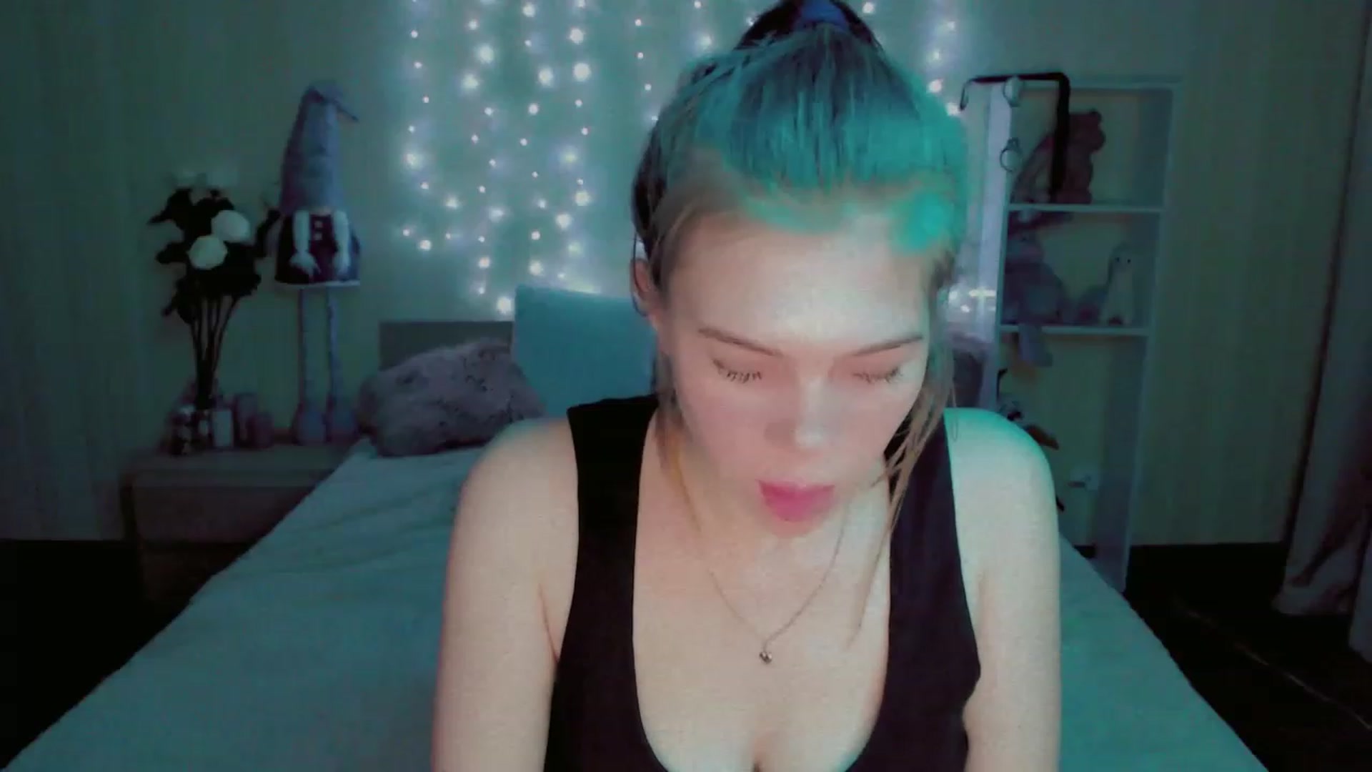 Gallery image thumbnail from Lina_69's myfreecams stream on, 02/11/2023, 17:46 image 12 of 20