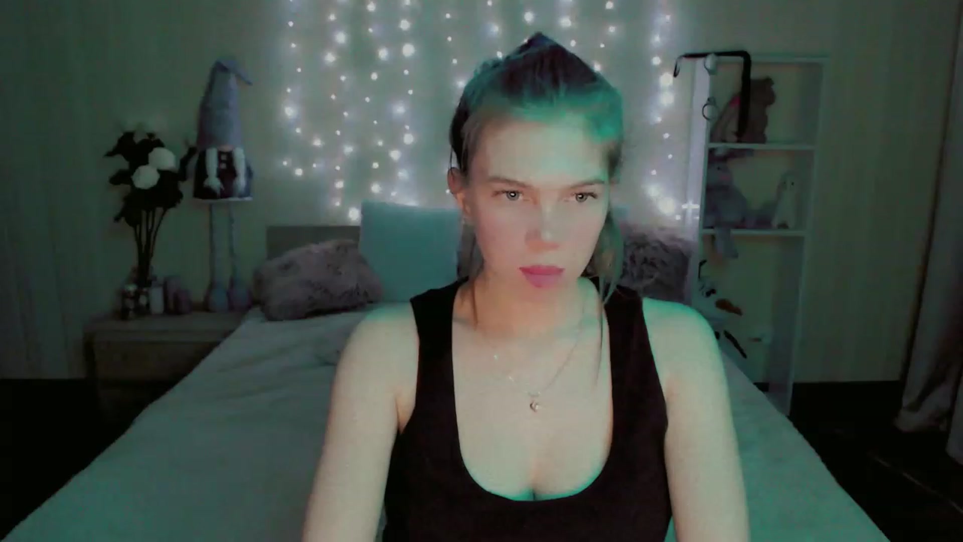 Gallery image thumbnail from Lina_69's myfreecams stream on, 02/11/2023, 17:46 image 17 of 20