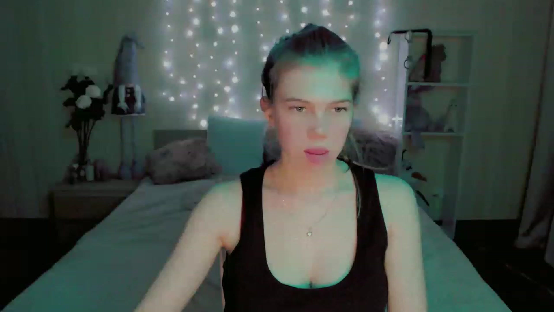 Gallery image thumbnail from Lina_69's myfreecams stream on, 02/11/2023, 17:46 image 18 of 20