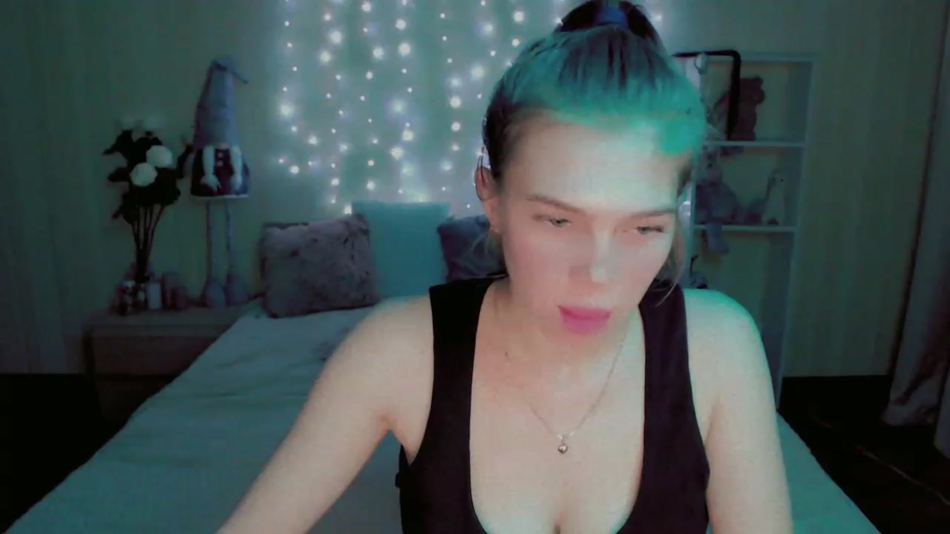 Gallery image thumbnail from Lina_69's myfreecams stream on, 02/11/2023, 17:46 image 4 of 20