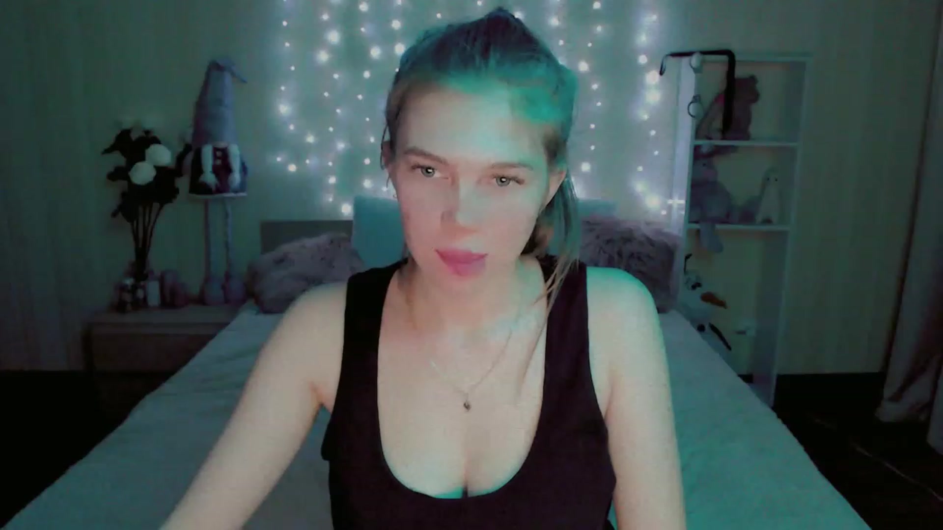 Gallery image thumbnail from Lina_69's myfreecams stream on, 02/11/2023, 17:46 image 11 of 20