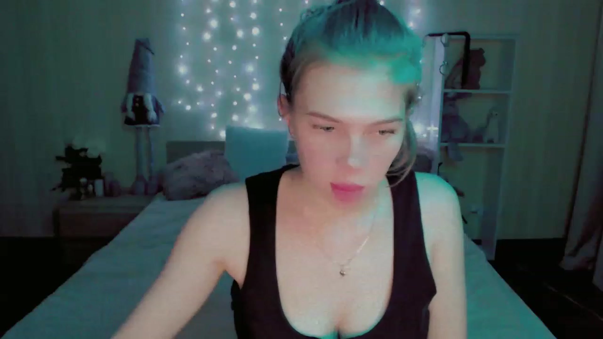 Gallery image thumbnail from Lina_69's myfreecams stream on, 02/11/2023, 18:01 image 3 of 20