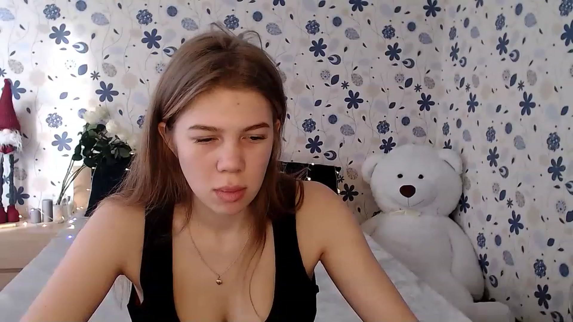 Gallery image thumbnail from Lina_69's myfreecams stream on, 02/12/2023, 09:37 image 9 of 20