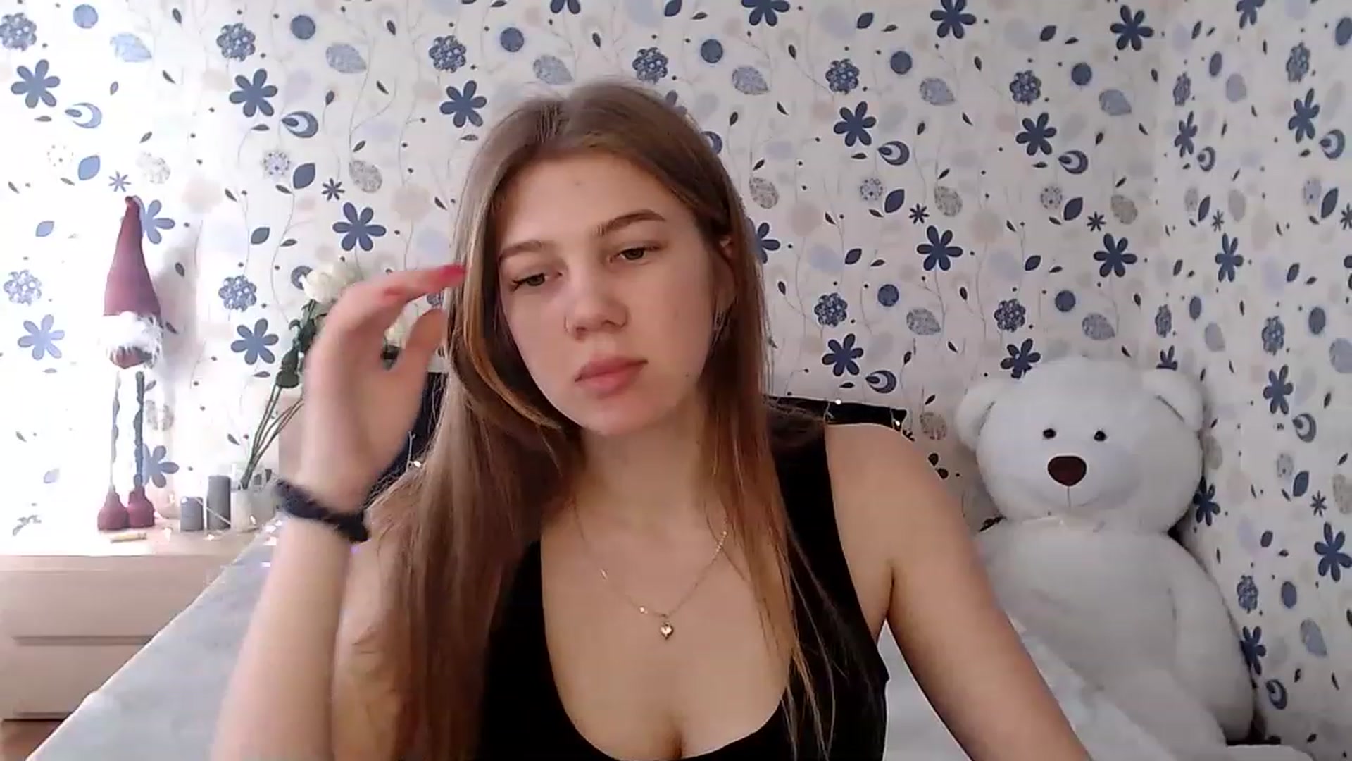 Gallery image thumbnail from Lina_69's myfreecams stream on, 02/12/2023, 11:05 image 5 of 20