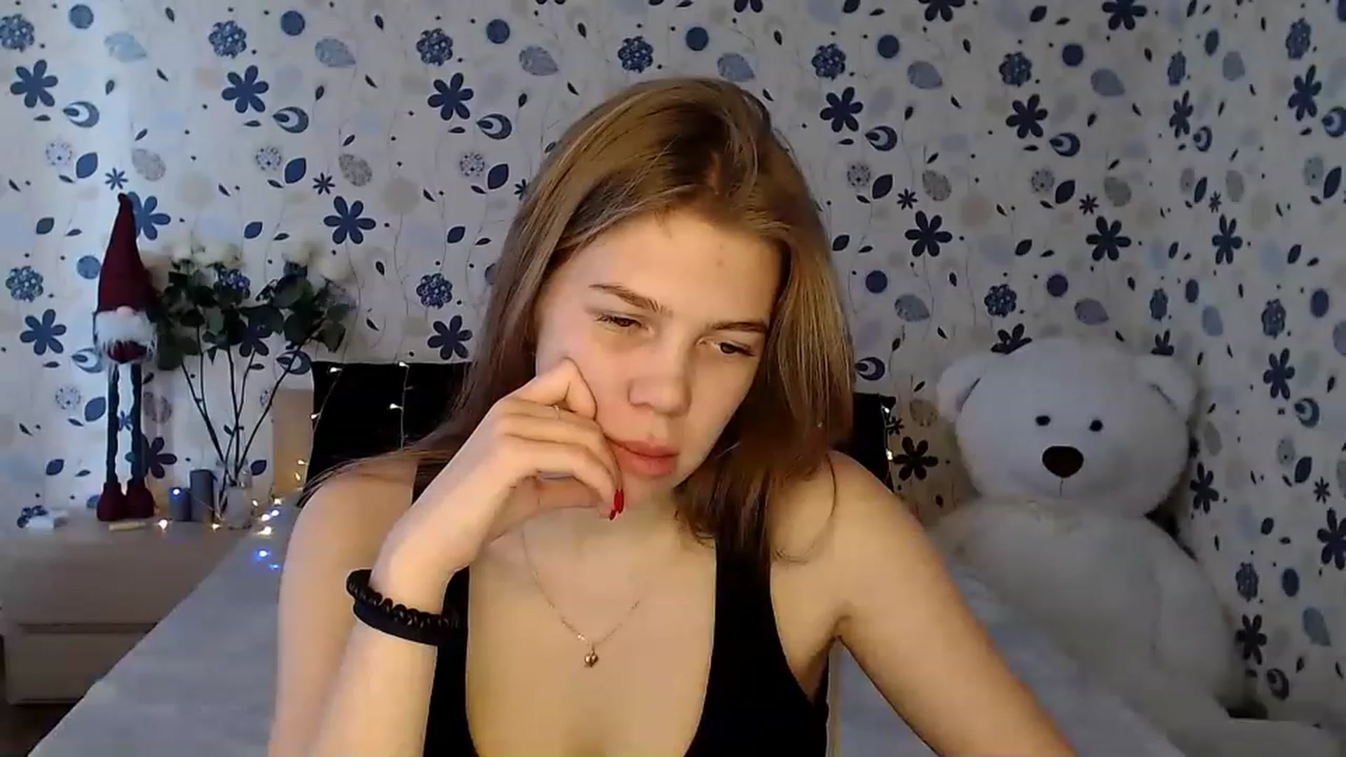 Gallery image thumbnail from Lina_69's myfreecams stream on, 02/12/2023, 12:50 image 18 of 20
