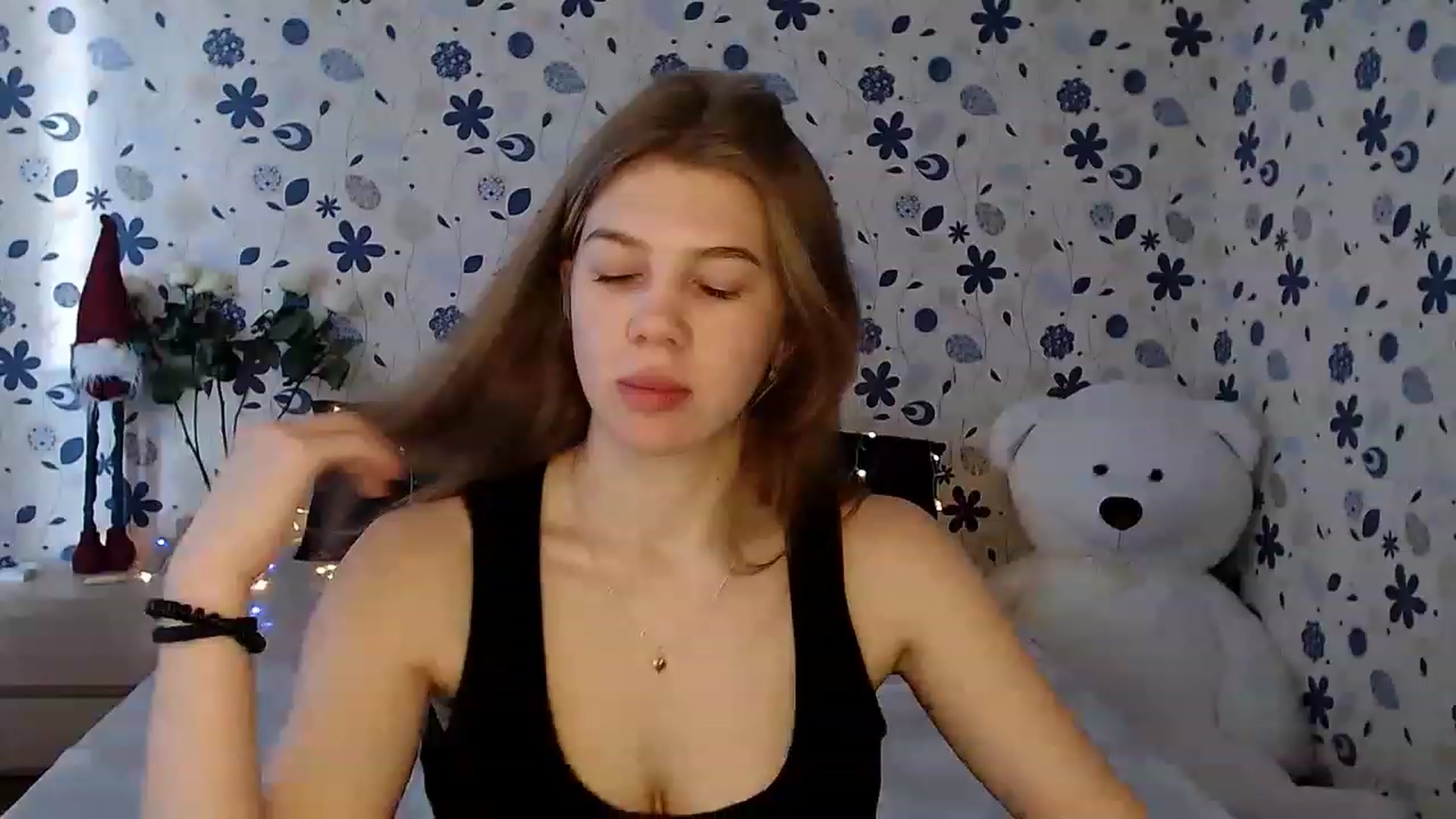 Gallery image thumbnail from Lina_69's myfreecams stream on, 02/12/2023, 12:50 image 4 of 20