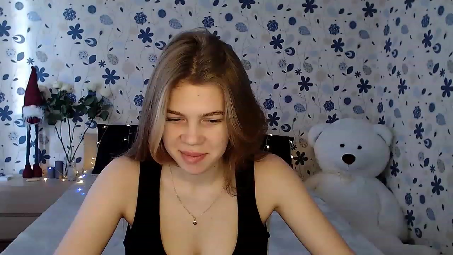 Gallery image thumbnail from Lina_69's myfreecams stream on, 02/12/2023, 12:50 image 3 of 20