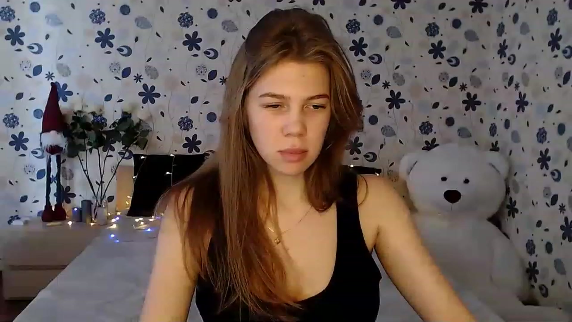 Gallery image thumbnail from Lina_69's myfreecams stream on, 02/12/2023, 13:11 image 5 of 20