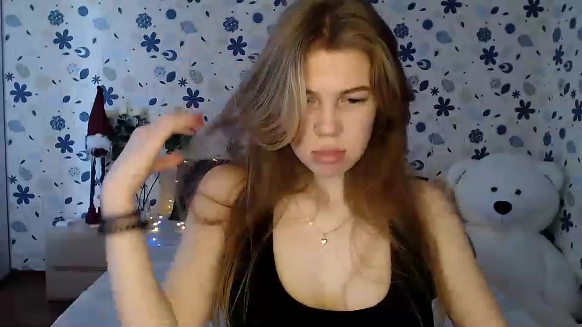 Gallery image thumbnail from Lina_69's myfreecams stream on, 02/12/2023, 13:11 image 17 of 20