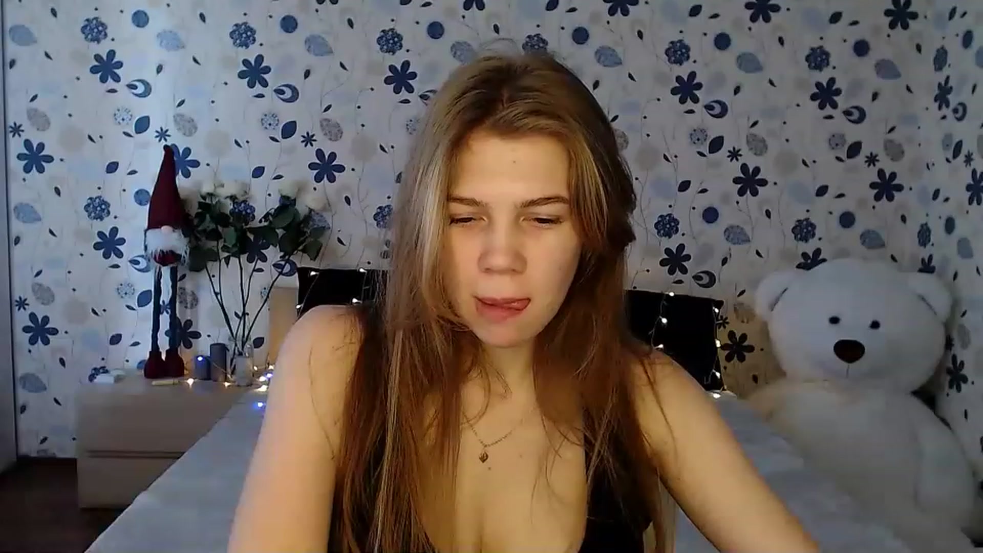 Gallery image thumbnail from Lina_69's myfreecams stream on, 02/12/2023, 13:11 image 18 of 20