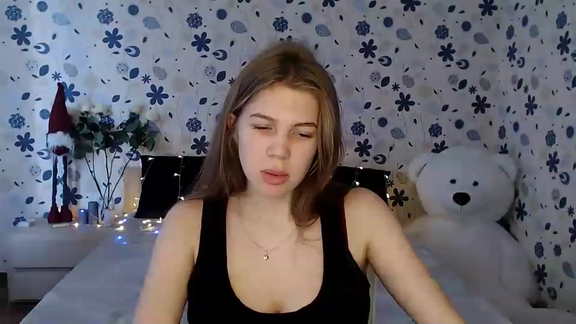 Gallery image thumbnail from Lina_69's myfreecams stream on, 02/12/2023, 14:55 image 7 of 20