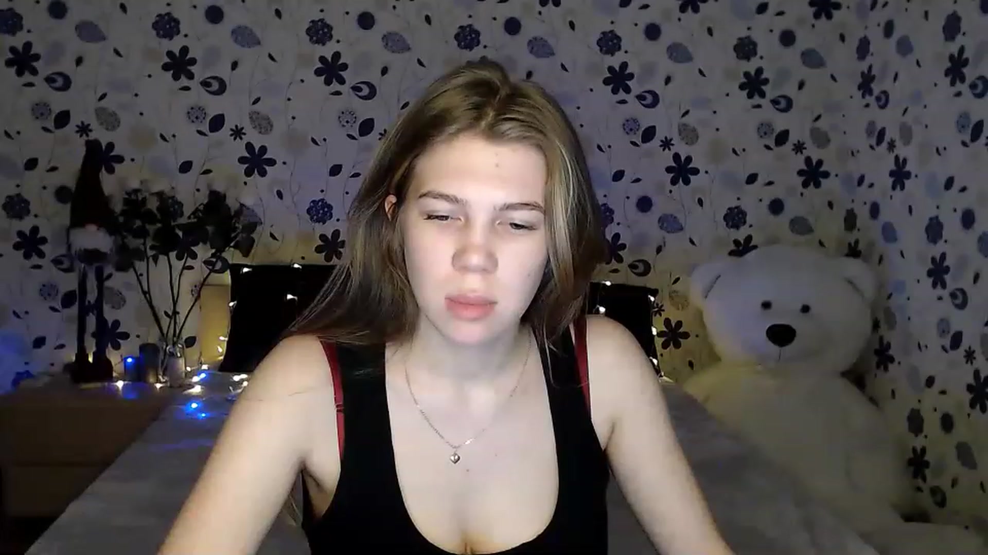 Gallery image thumbnail from Lina_69's myfreecams stream on, 02/12/2023, 17:18 image 2 of 20