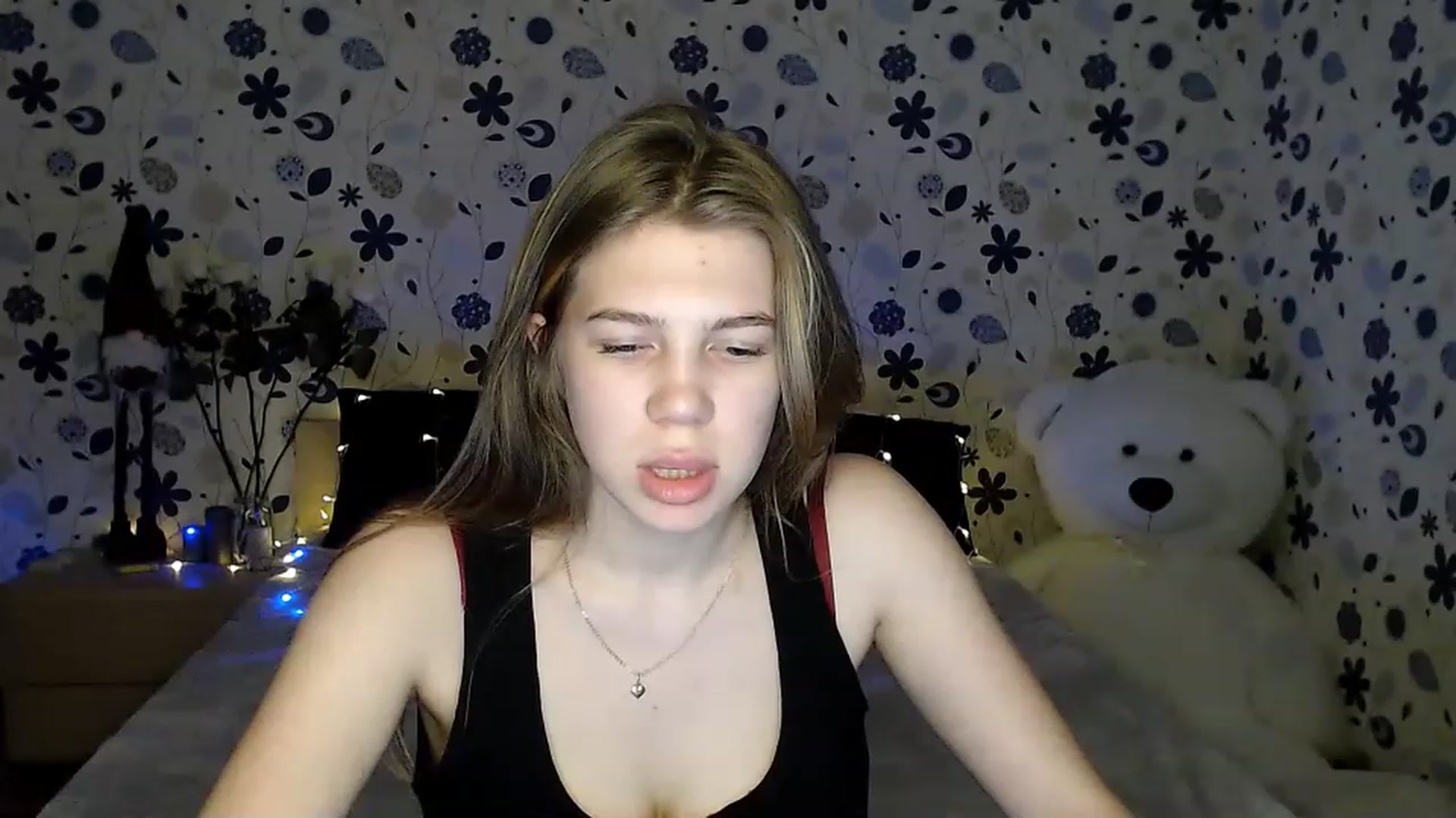Gallery image thumbnail from Lina_69's myfreecams stream on, 02/12/2023, 17:18 image 5 of 20