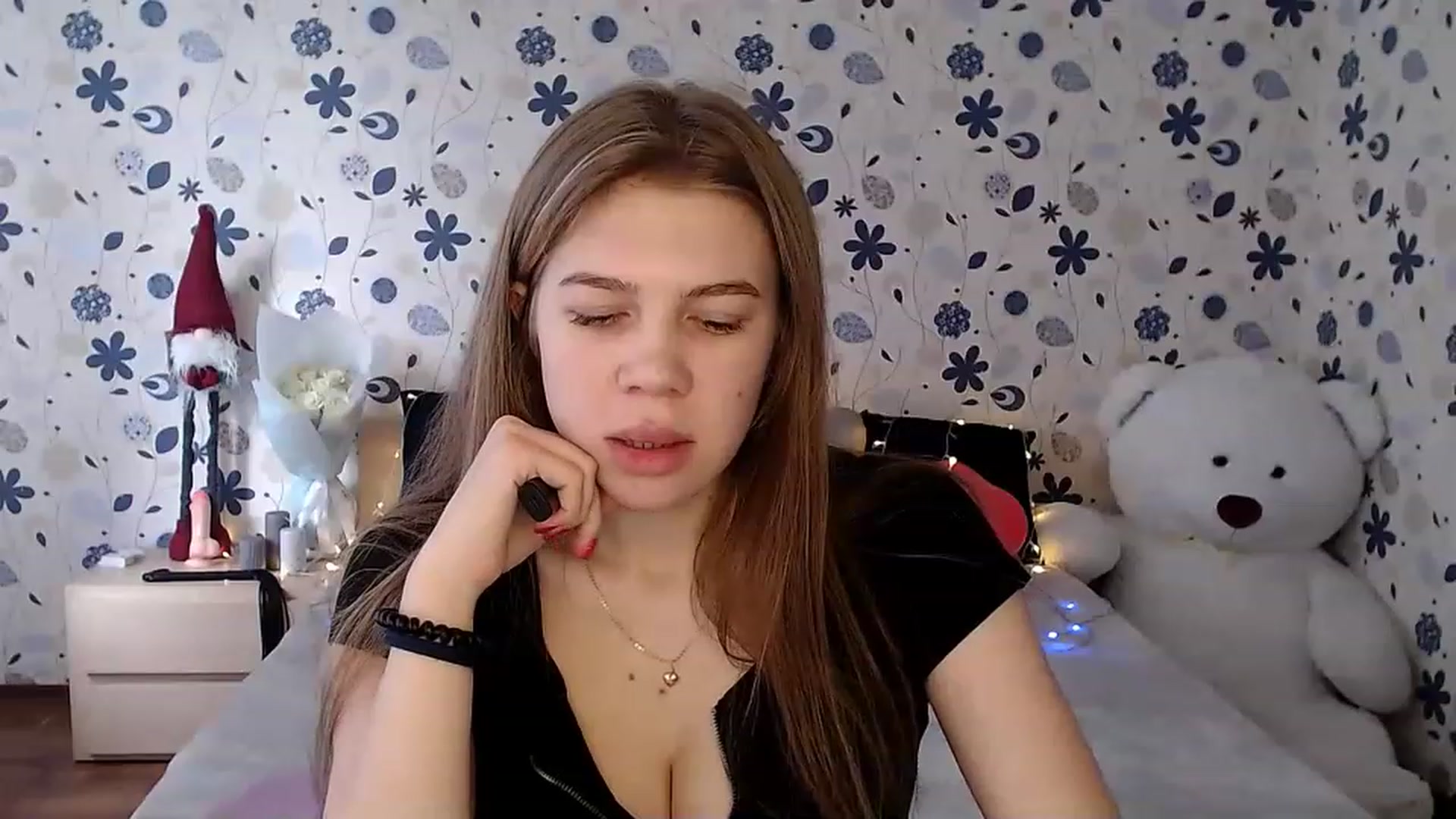 Gallery image thumbnail from Lina_69's myfreecams stream on, 02/16/2023, 10:20 image 8 of 20