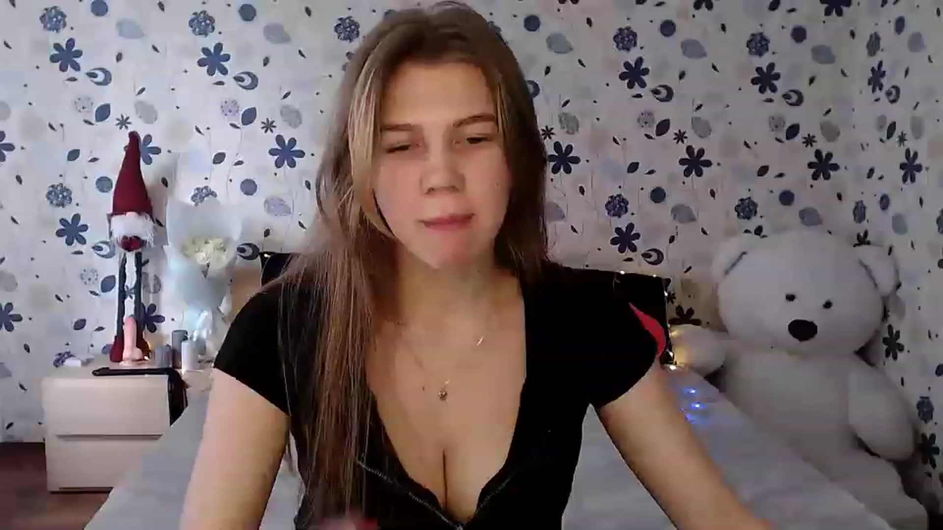 Gallery image thumbnail from Lina_69's myfreecams stream on, 02/16/2023, 10:20 image 19 of 20