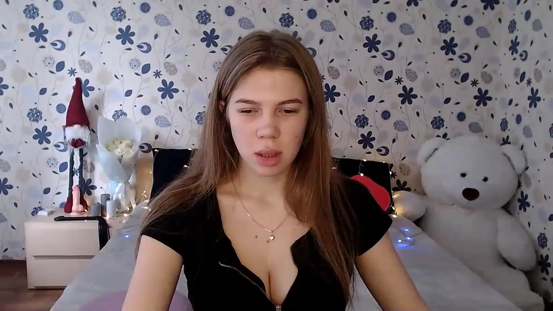 Gallery image thumbnail from Lina_69's myfreecams stream on, 02/16/2023, 10:20 image 7 of 20