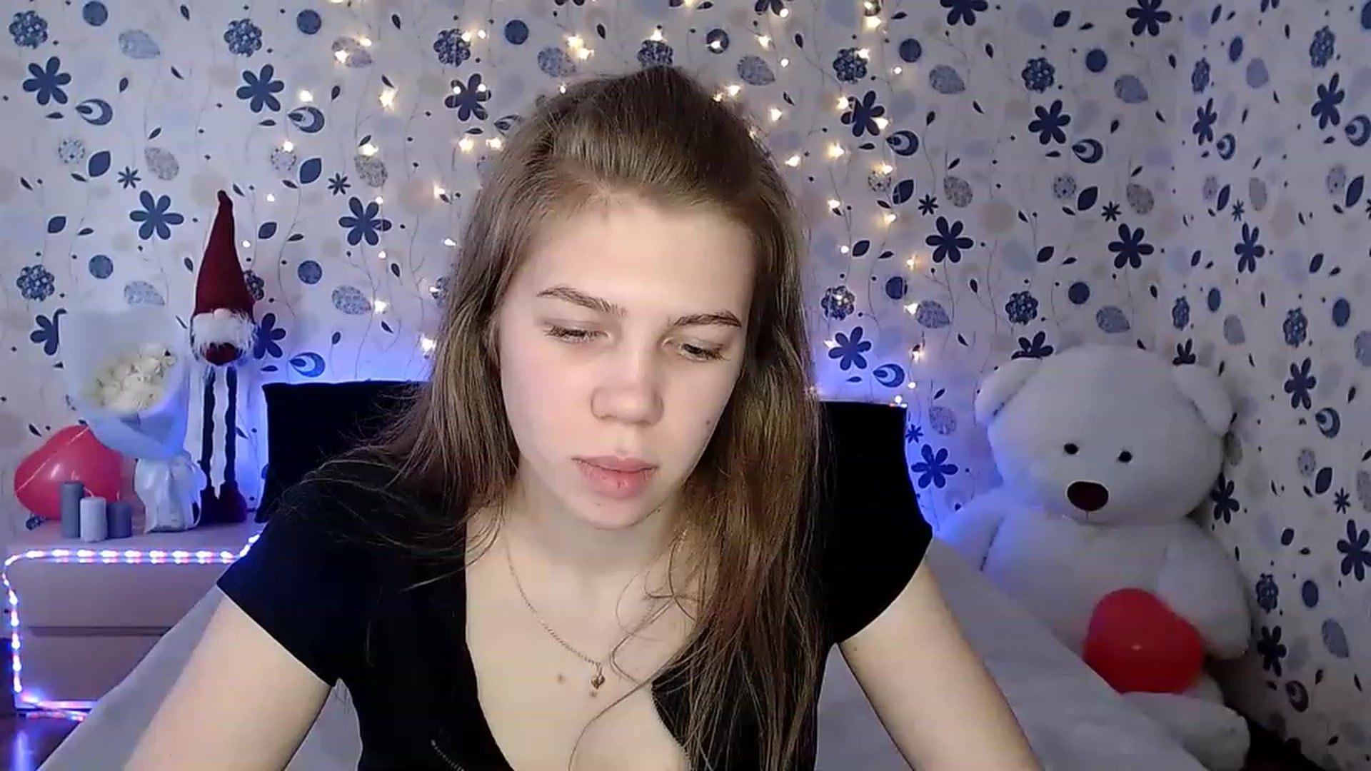 Gallery image thumbnail from Lina_69's myfreecams stream on, 02/19/2023, 12:30 image 4 of 20