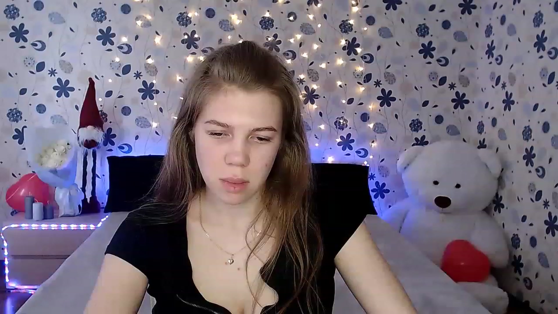 Gallery image thumbnail from Lina_69's myfreecams stream on, 02/19/2023, 12:30 image 2 of 20