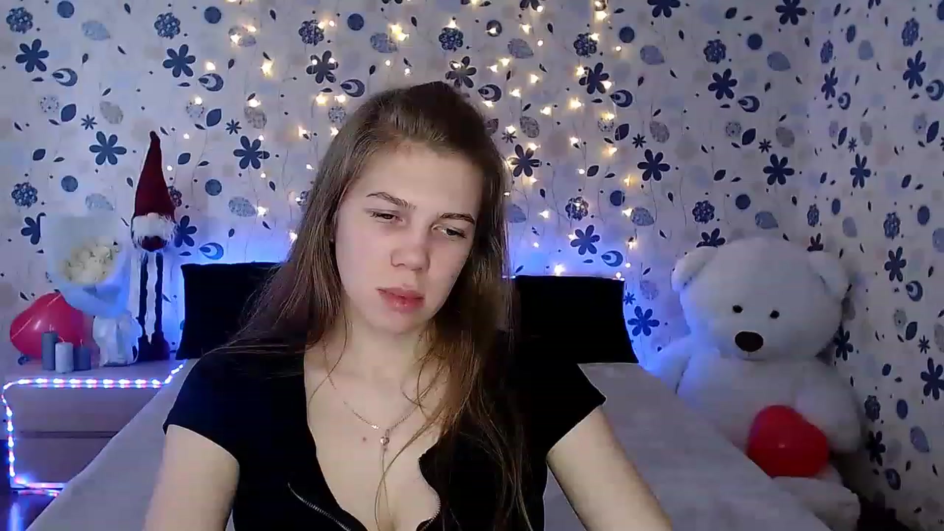 Gallery image thumbnail from Lina_69's myfreecams stream on, 02/19/2023, 12:30 image 10 of 20