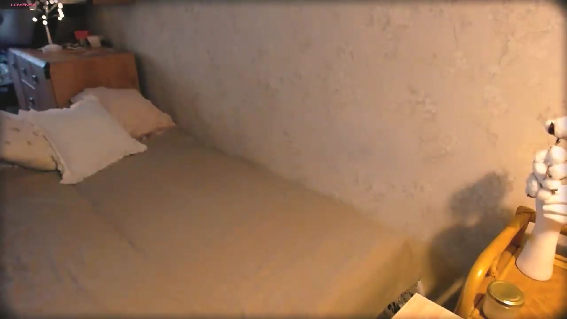 Gallery image thumbnail from Lina_Buzz's myfreecams stream on, 08/25/2026, 12:39 image 6 of 20