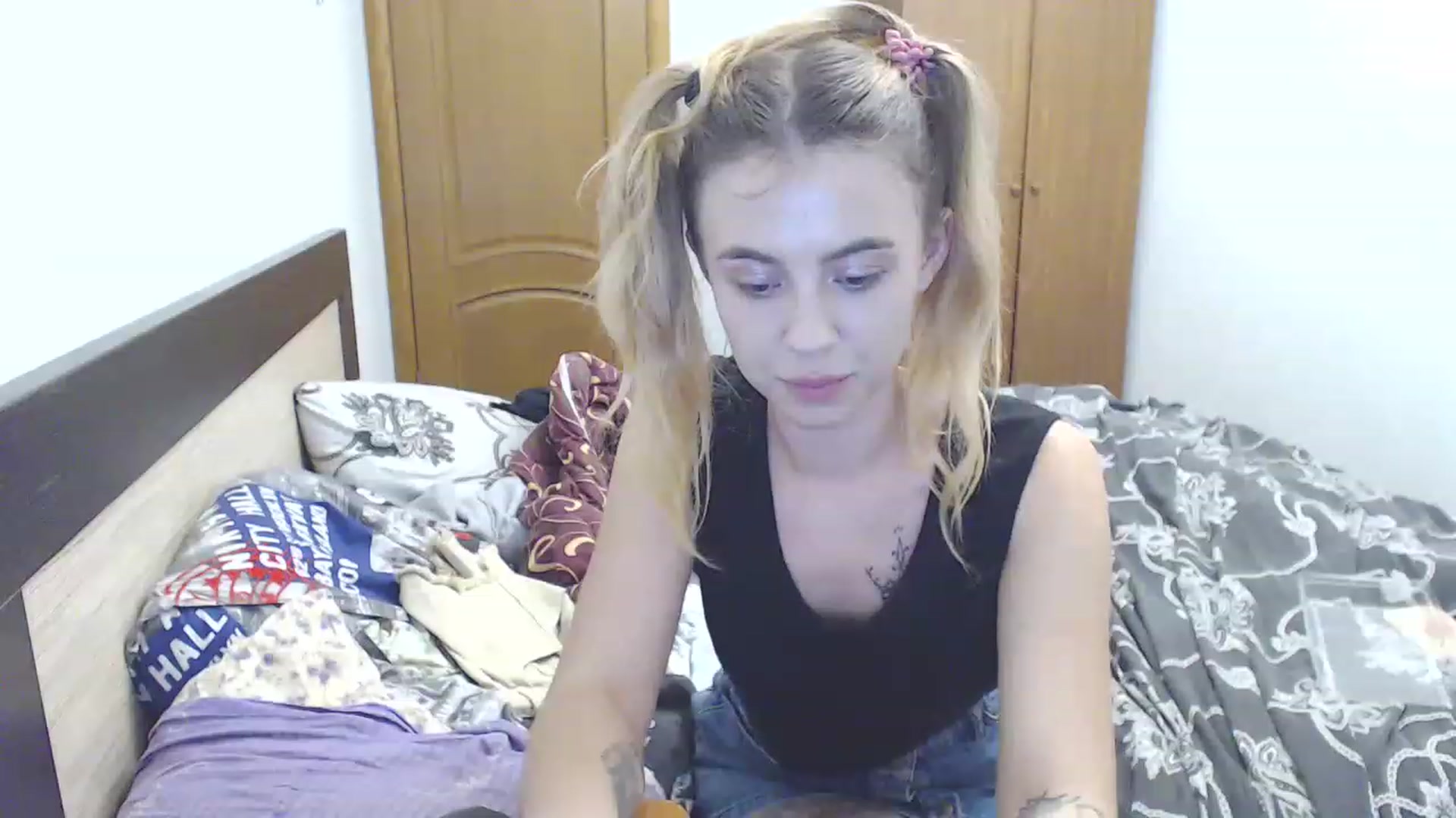 Gallery image thumbnail from Lina_hotty's myfreecams stream on, 11/26/2022, 16:00 image 10 of 20
