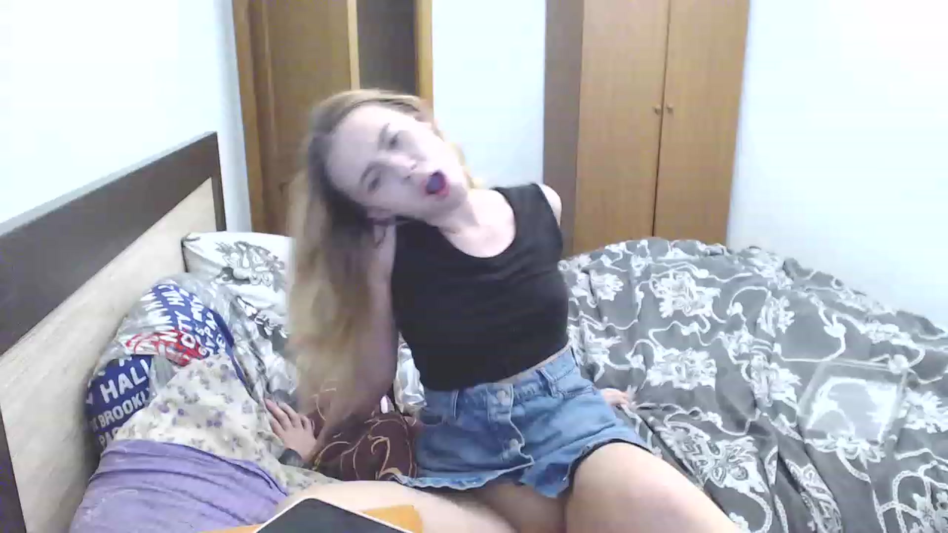Gallery image thumbnail from Lina_hotty's myfreecams stream on, 11/26/2022, 18:12 image 1 of 20