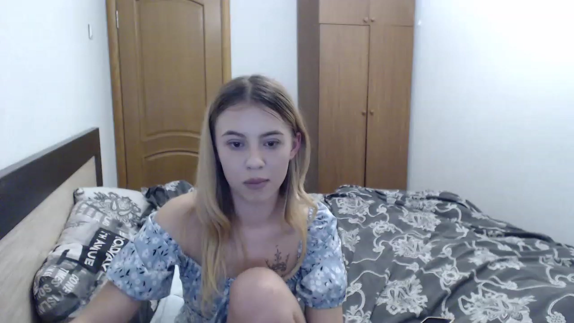 Gallery image thumbnail from Lina_hotty's myfreecams stream on, 11/28/2022, 15:11 image 14 of 20