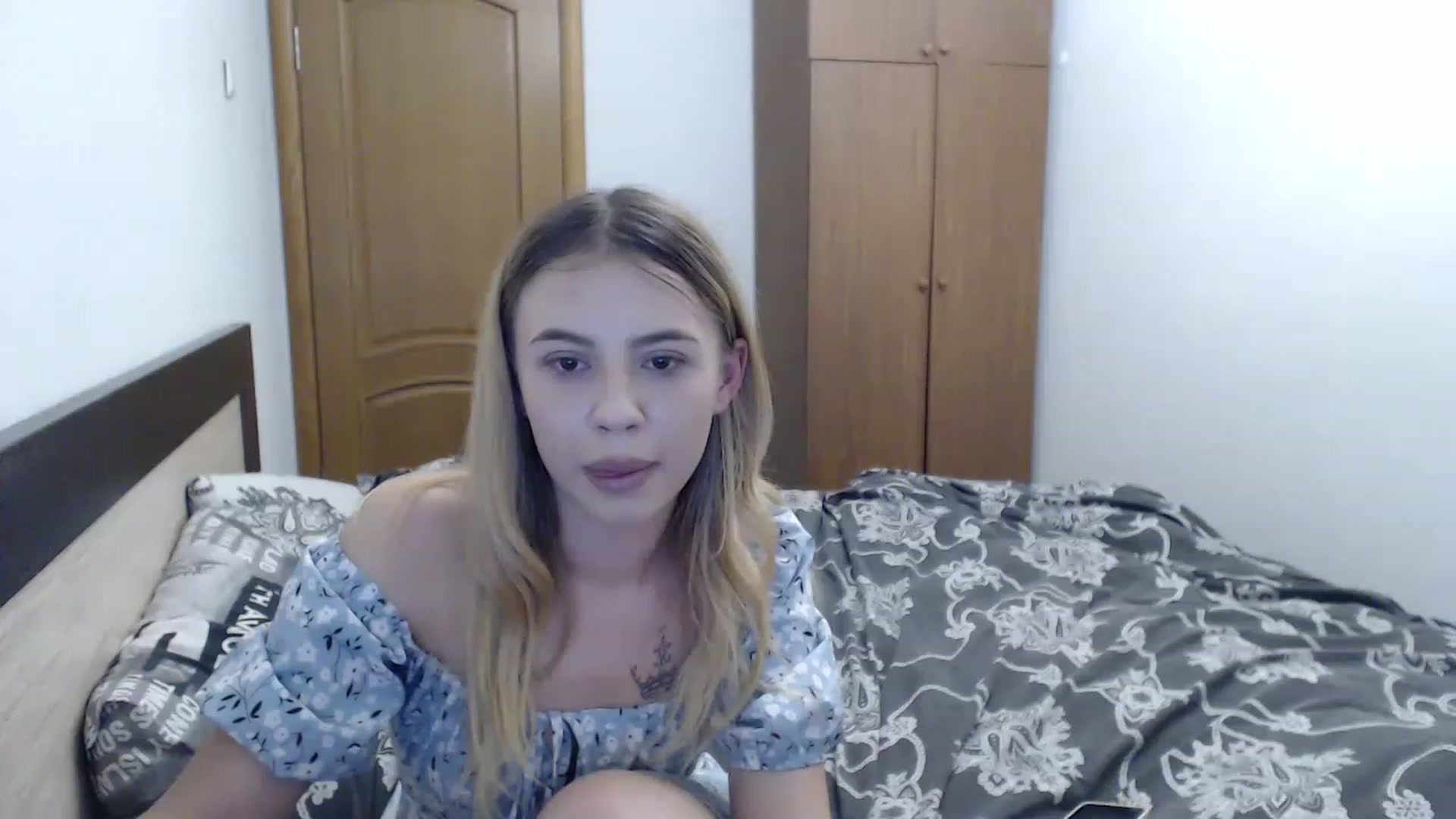 Gallery image thumbnail from Lina_hotty's myfreecams stream on, 11/28/2022, 15:11 image 6 of 20