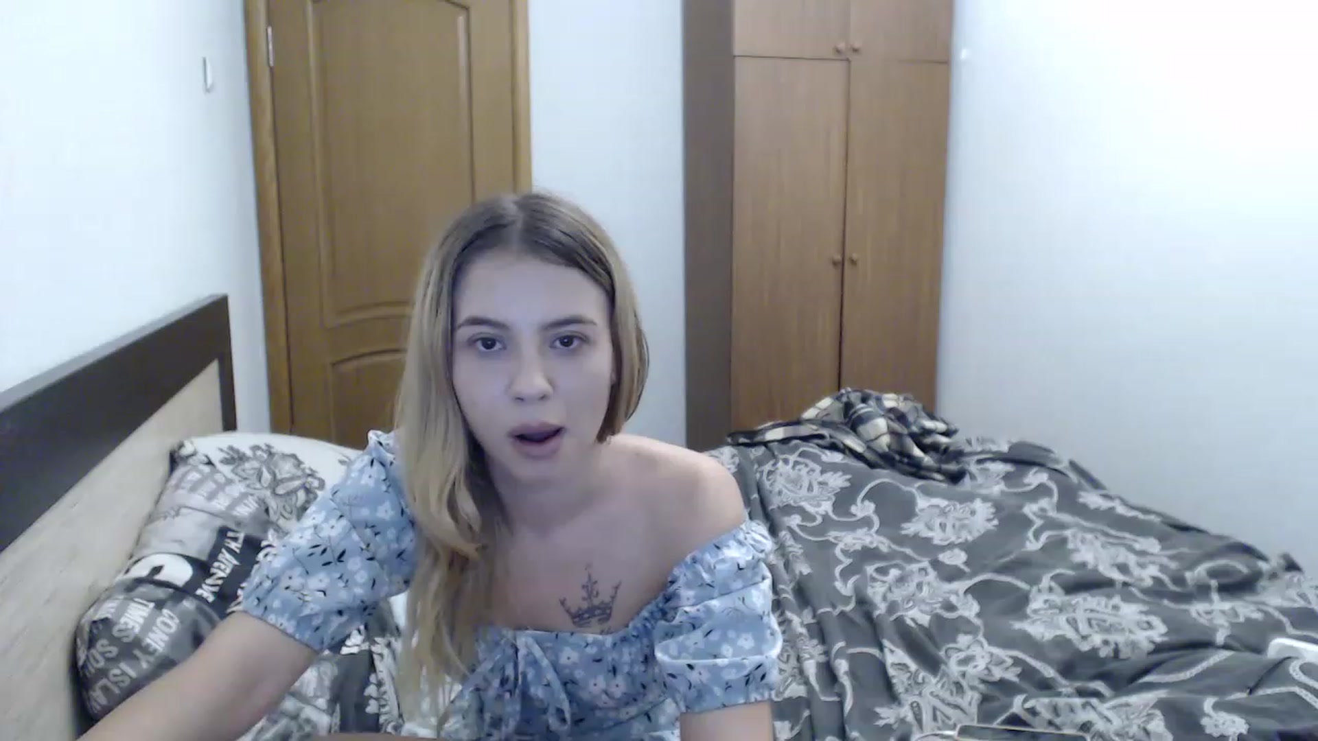 Gallery image thumbnail from Lina_hotty's myfreecams stream on, 11/28/2022, 17:21 image 10 of 20
