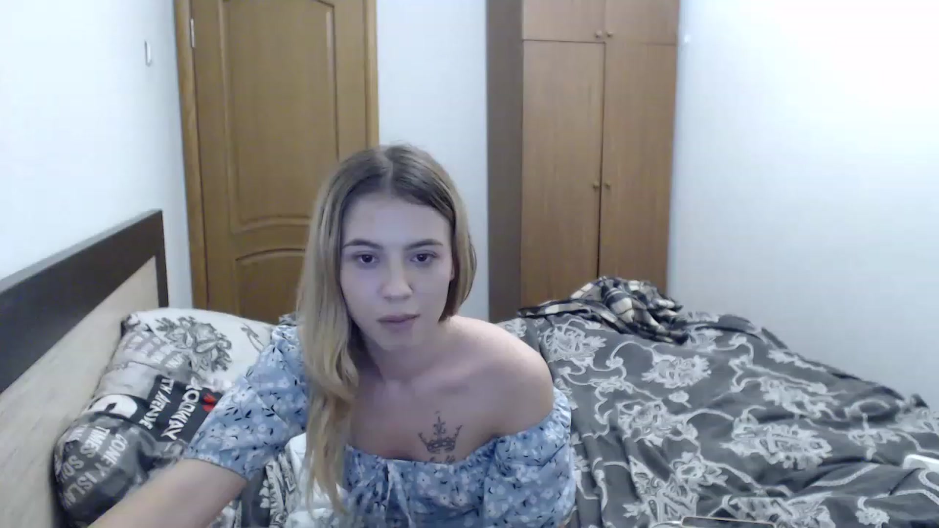 Gallery image thumbnail from Lina_hotty's myfreecams stream on, 11/28/2022, 17:21 image 12 of 20