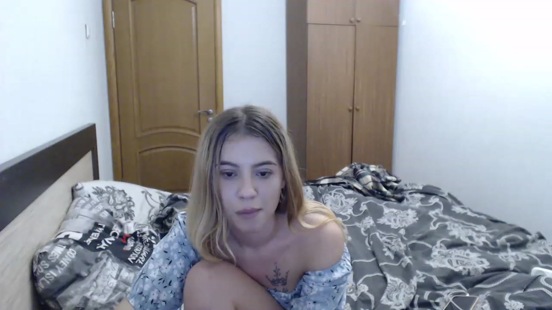 Gallery image thumbnail from Lina_hotty's myfreecams stream on, 11/28/2022, 17:58 image 13 of 20
