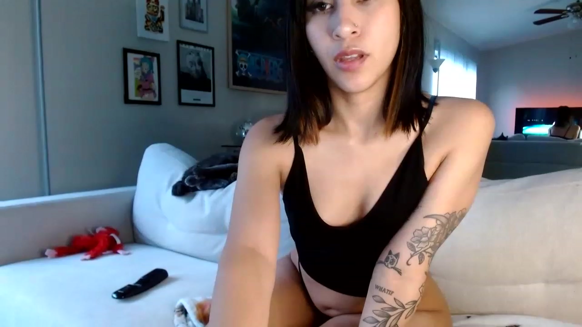 Gallery image thumbnail from Lina_nymph's myfreecams stream on, 04/13/2023, 12:31 image 9 of 20