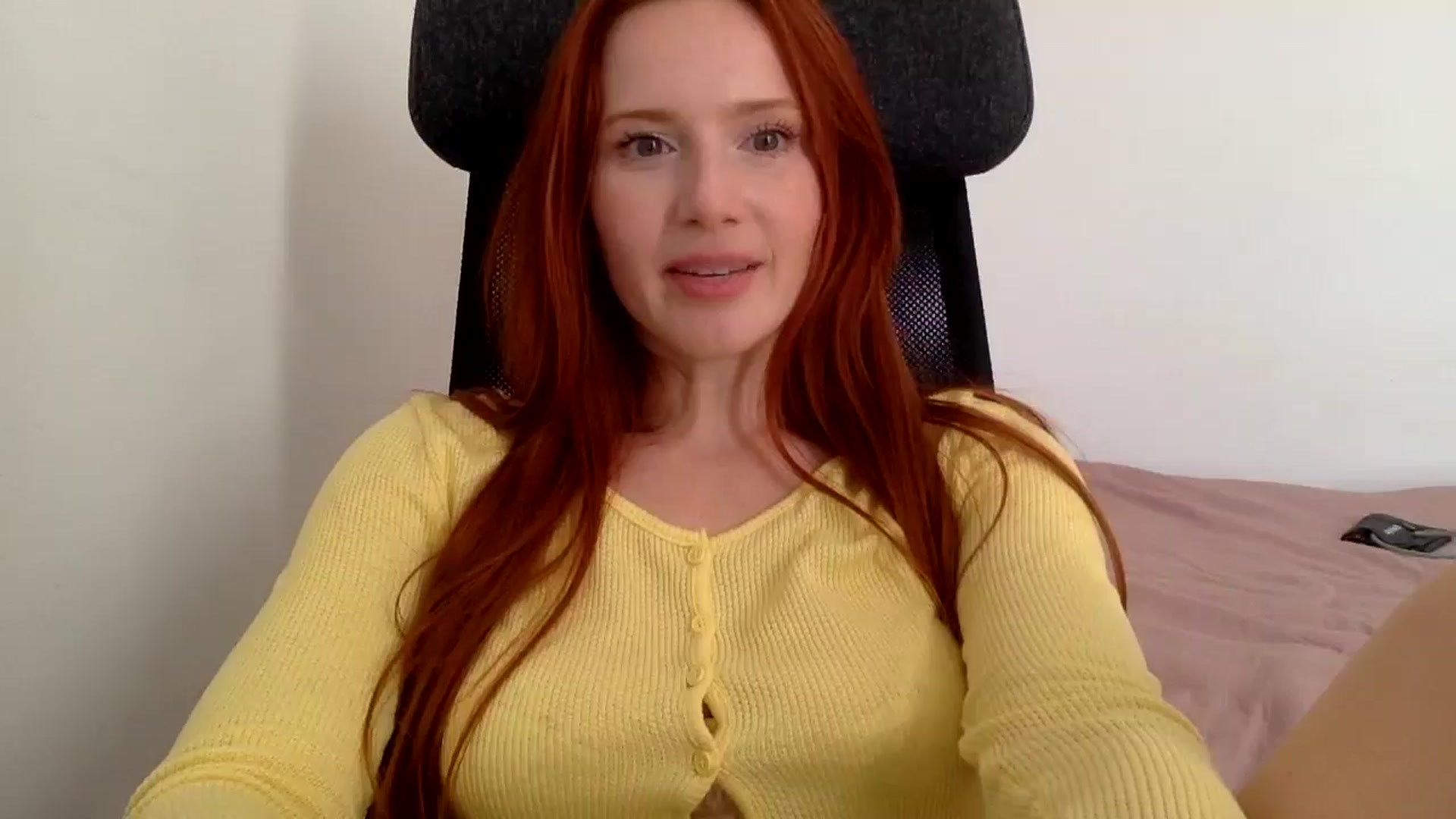 Gallery image thumbnail from Linaah6's myfreecams stream on, 09/20/2024, 11:35 image 19 of 20