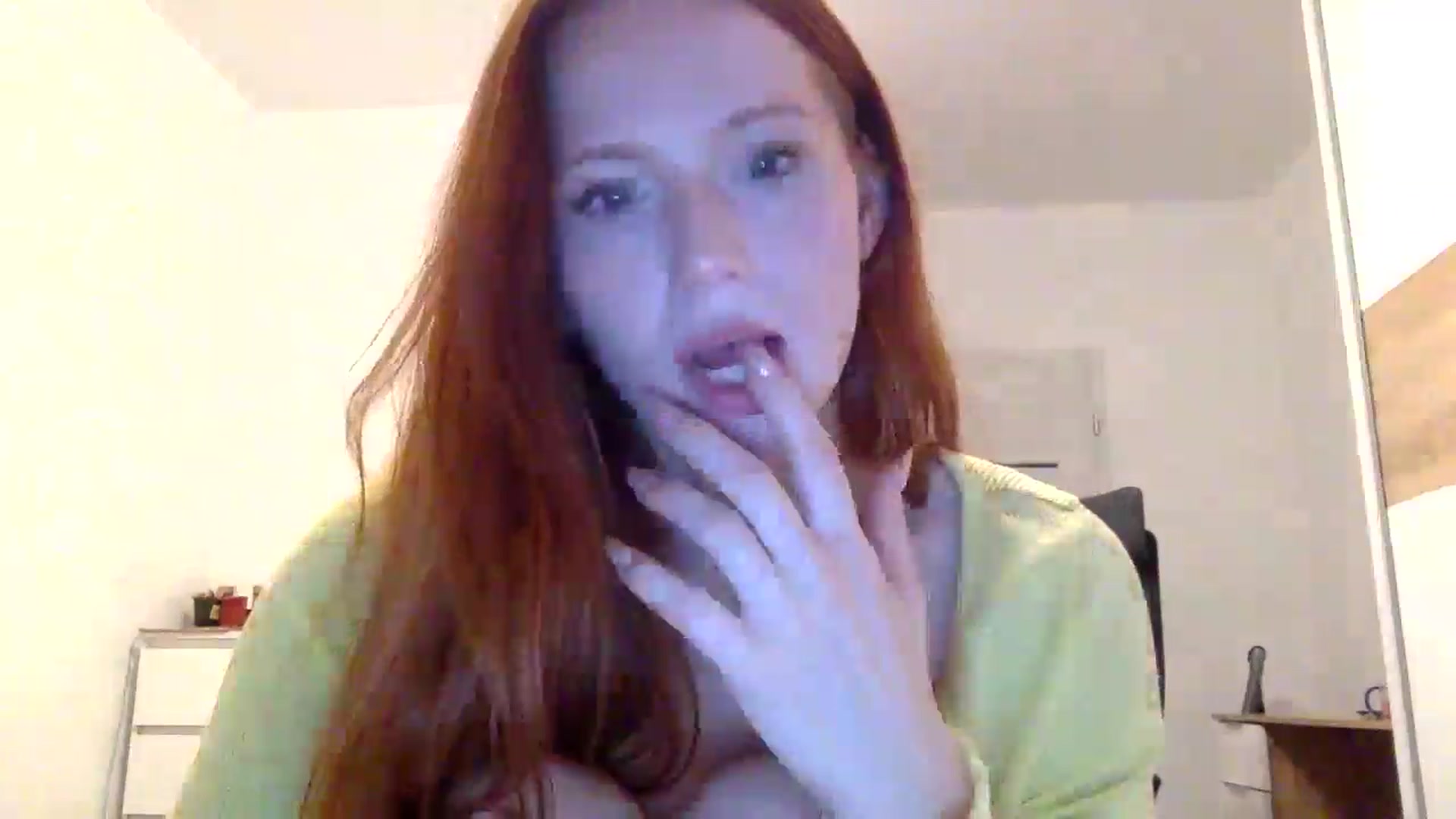 Gallery image thumbnail from Linaah6's myfreecams stream on, 11/01/2024, 15:27 image 8 of 20